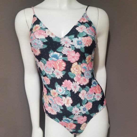 O'Neill Strands Emilie Floral One Piece Size Small - Picture 2 of 10